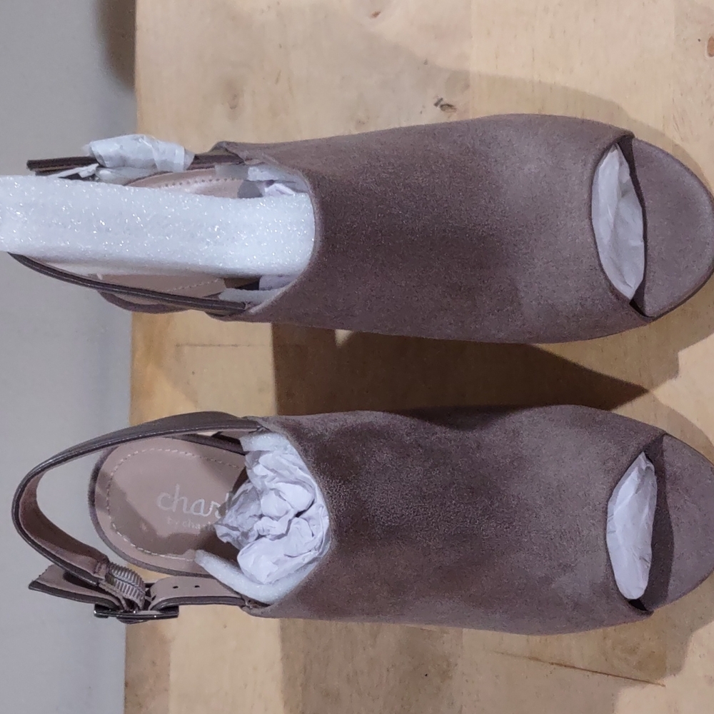 Open toe slingback suede heels